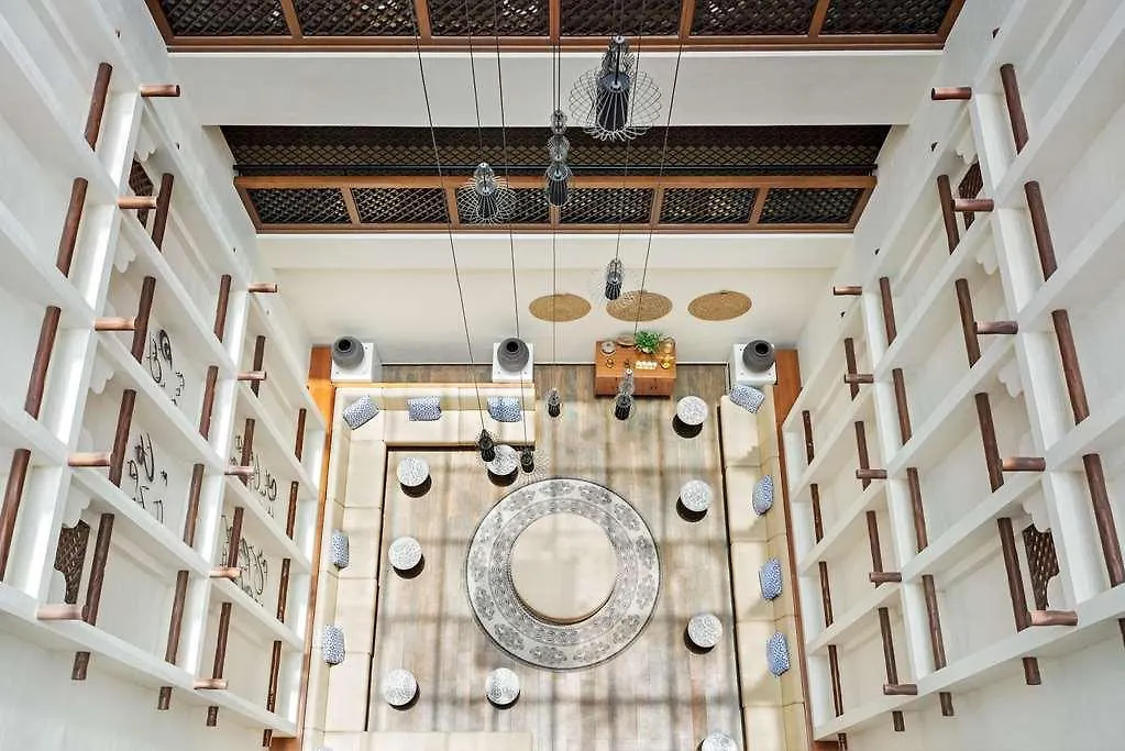 Super 8 Dubai Deira Hotel
